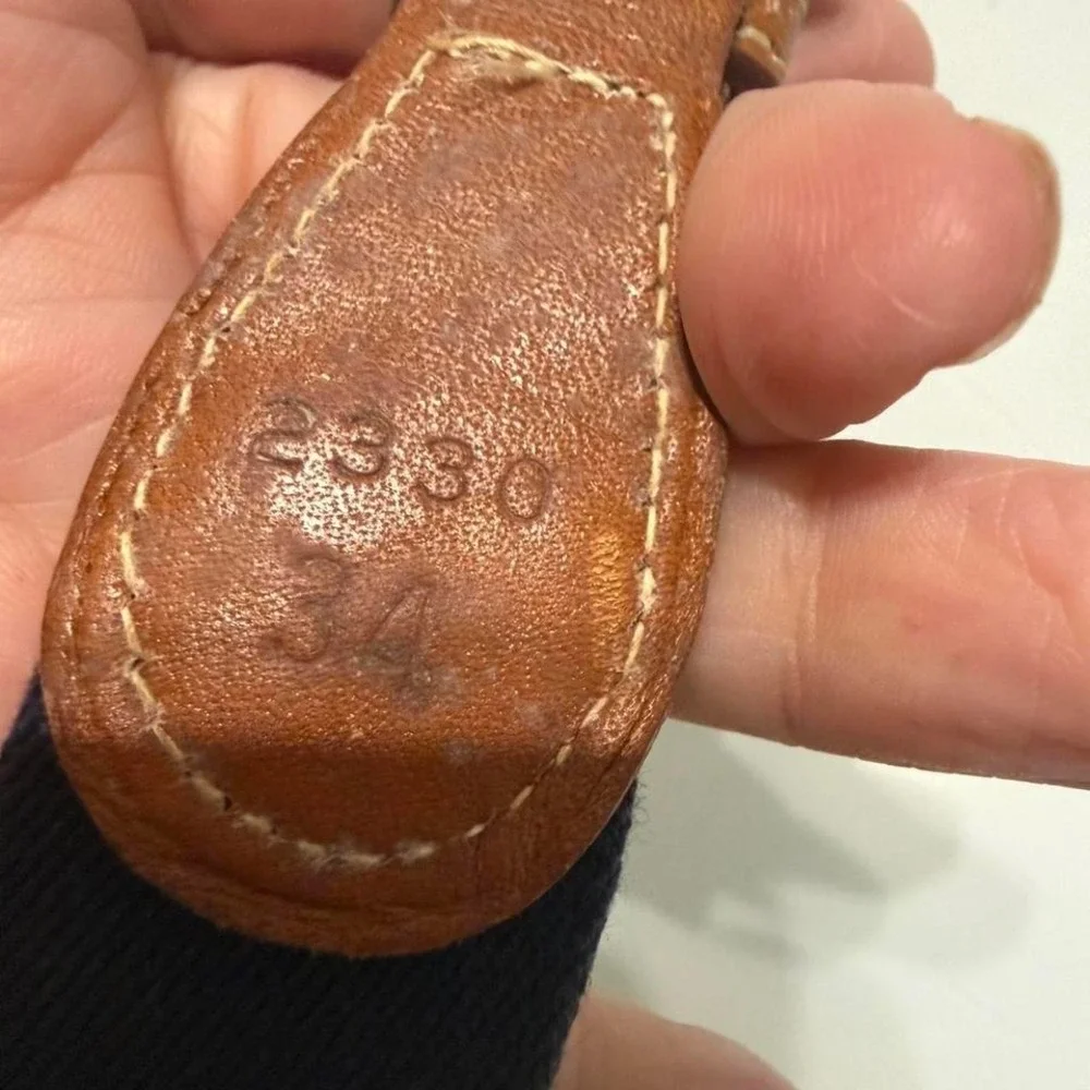 Dockers navy blue elastic belt with brown leather trim